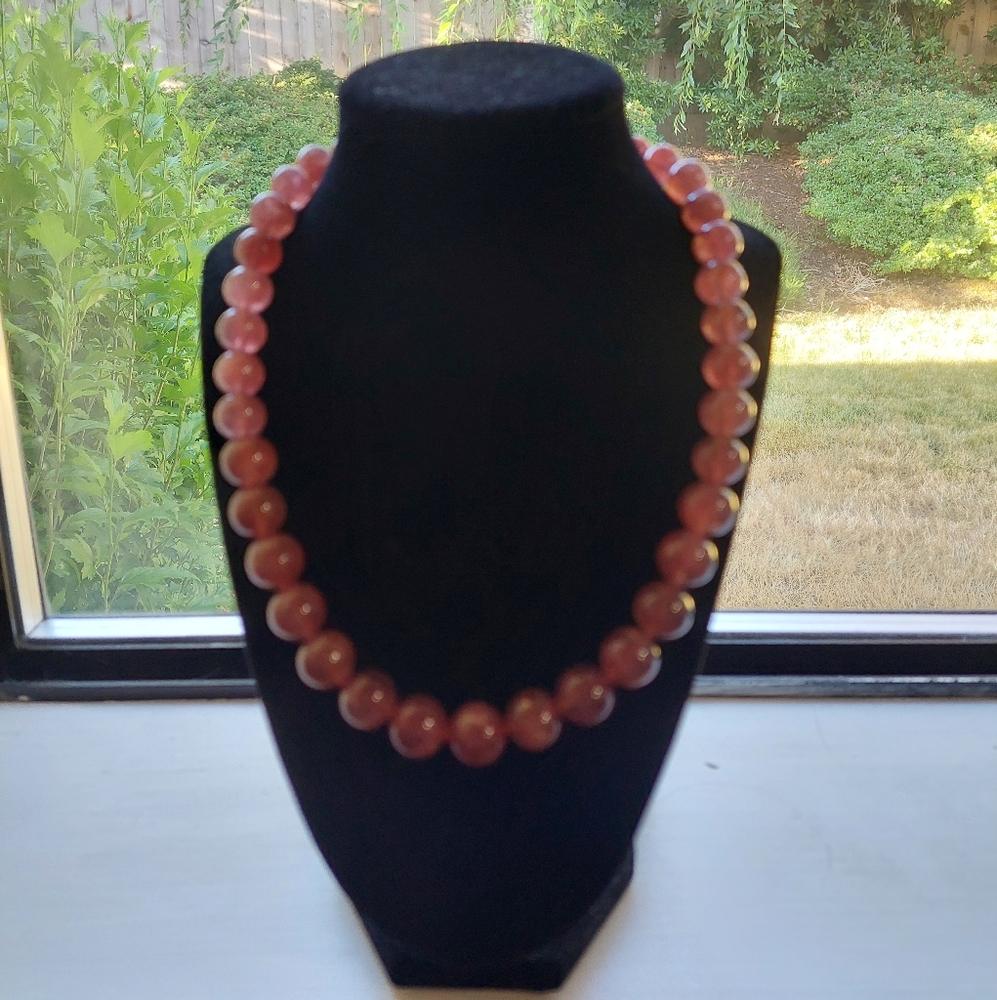 Strawberry Quartz Necklace NWOT